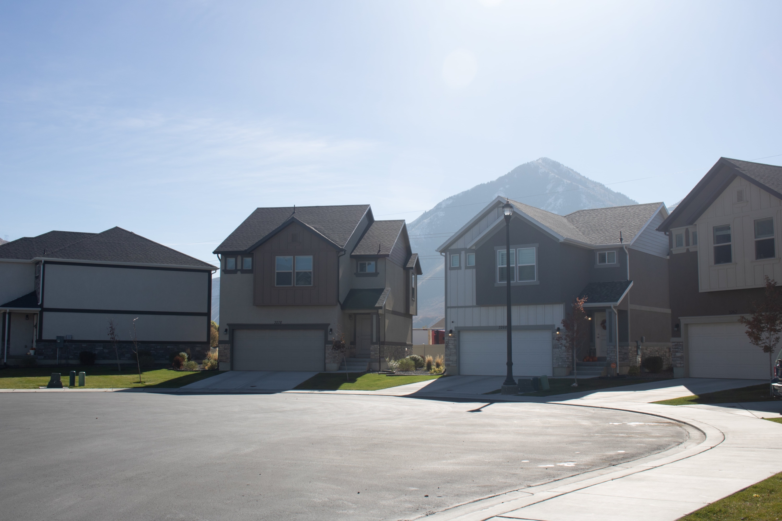 Canyon Breeze Manor community photo 4