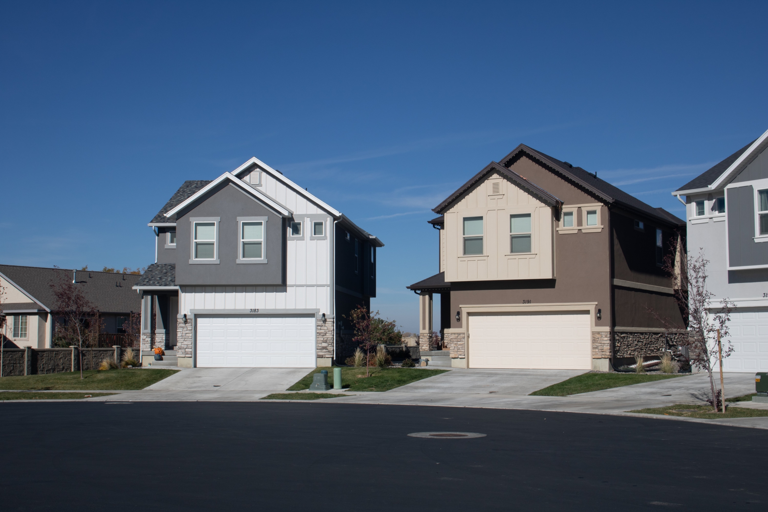 Canyon Breeze Manor community photo 5