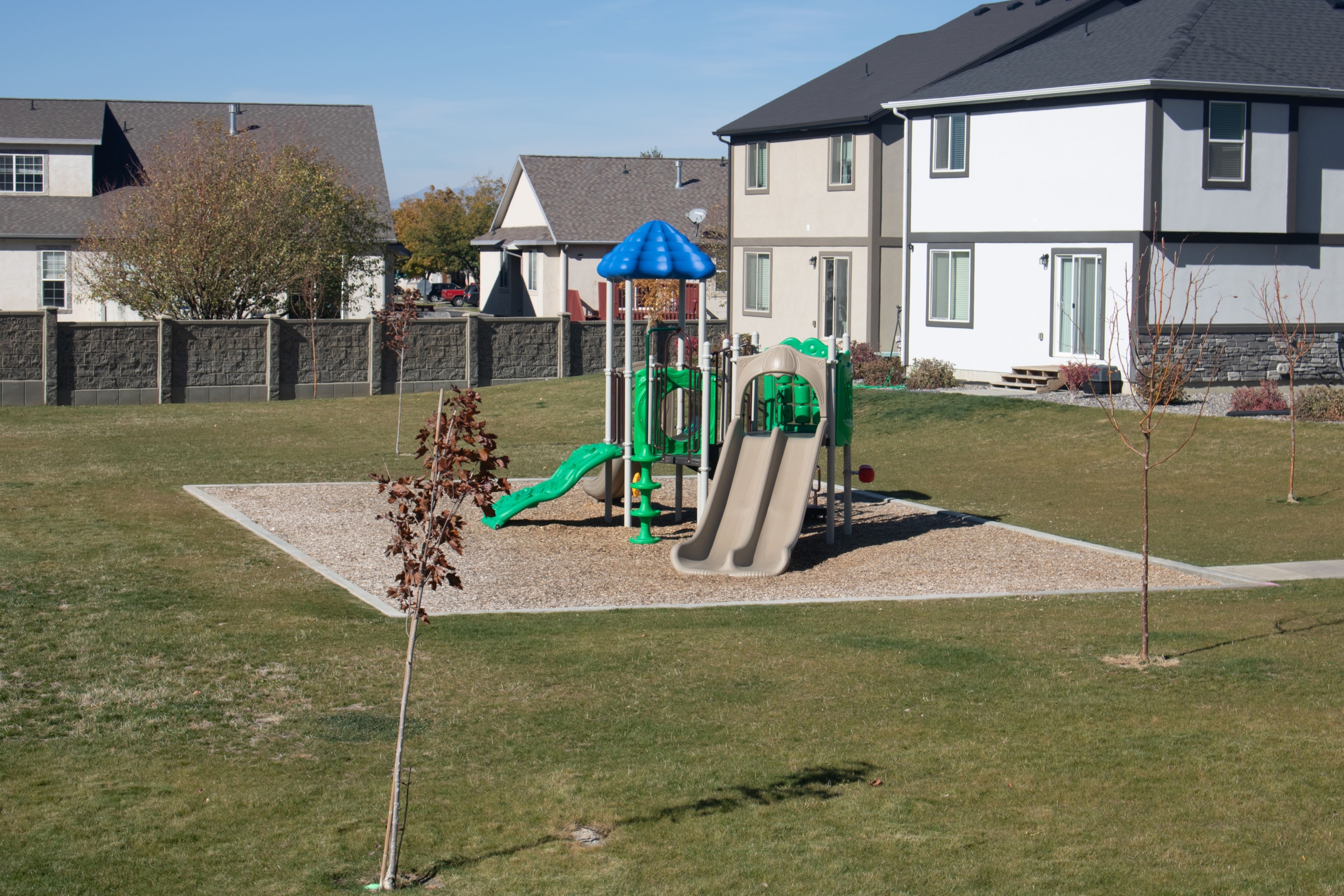 Canyon Breeze Manor community photo 8