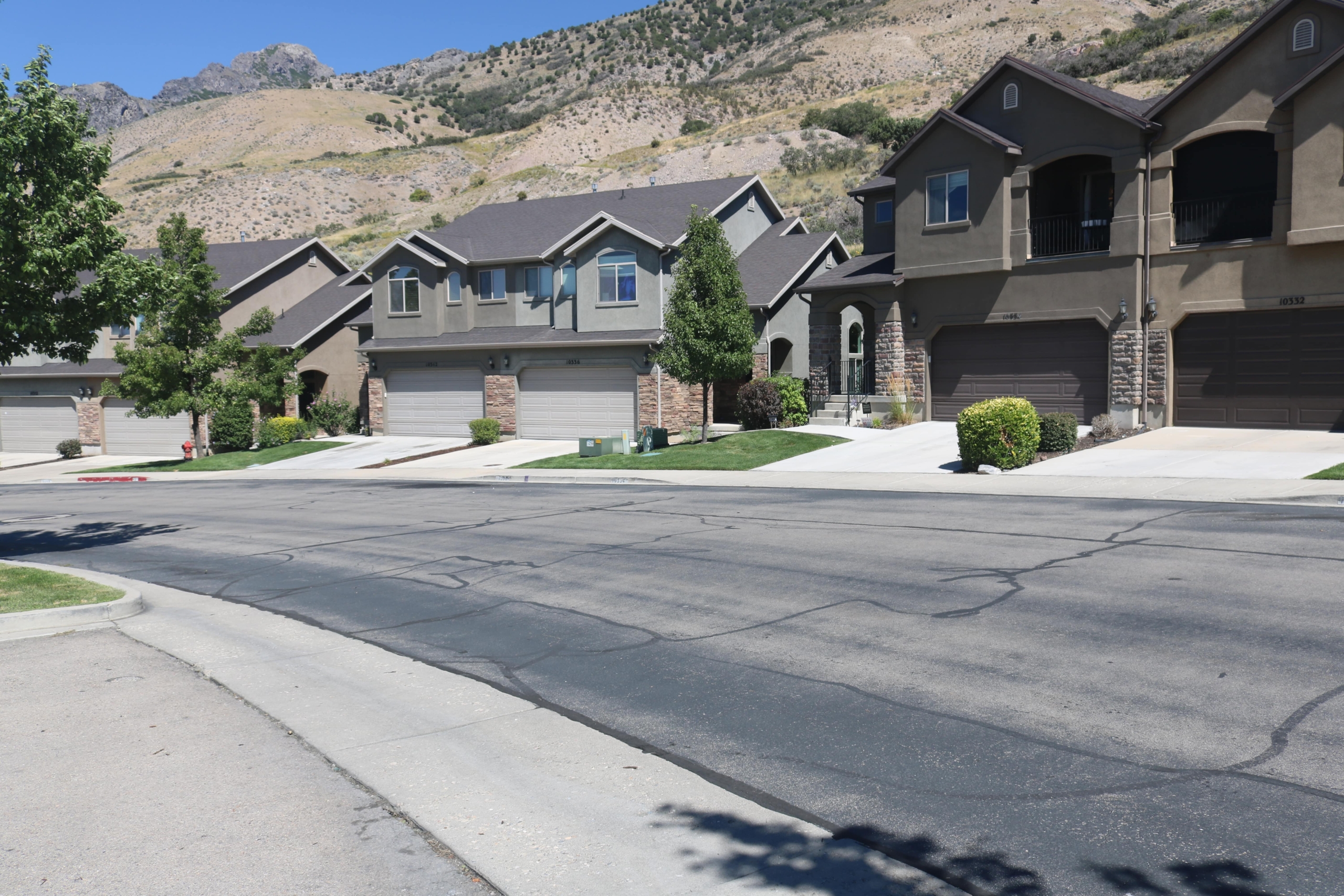 Cedars Townhomes community photo 3