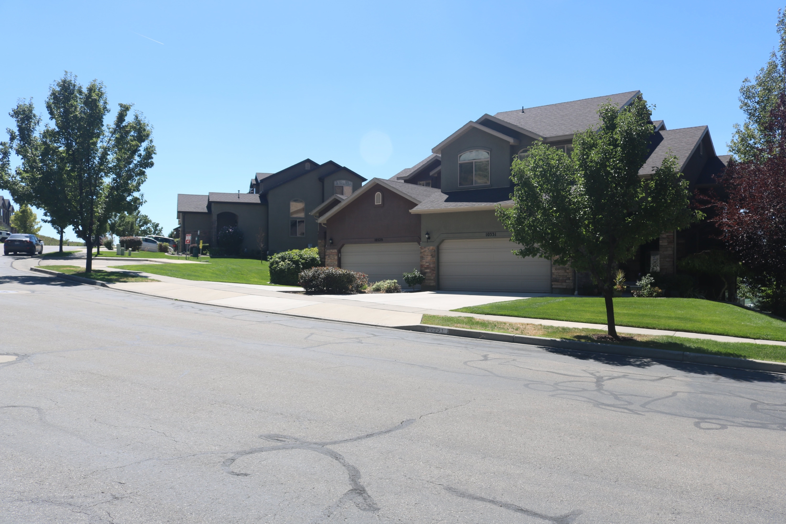 Cedars Townhomes community photo 4