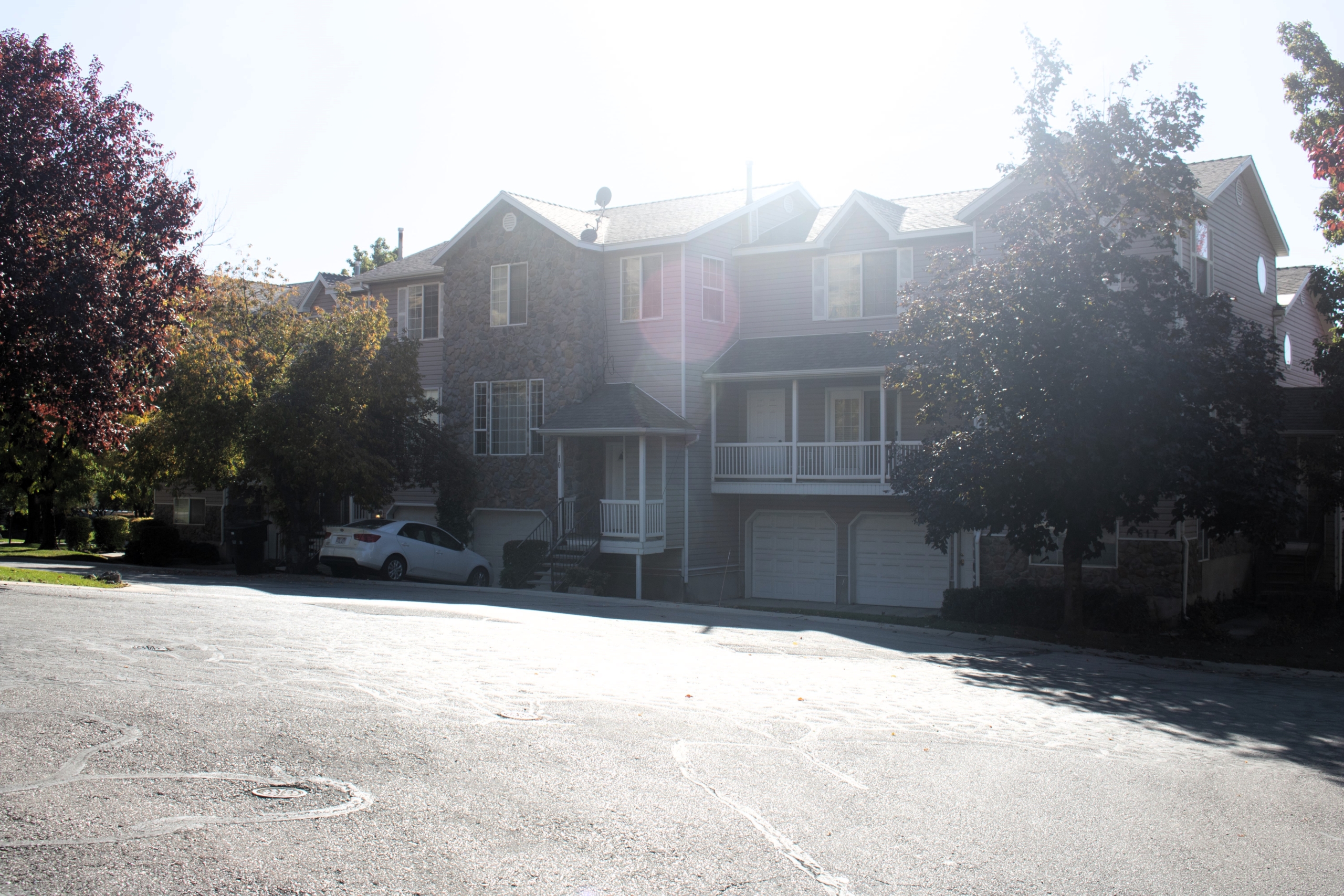 Highland Park Townhomes community photo 4