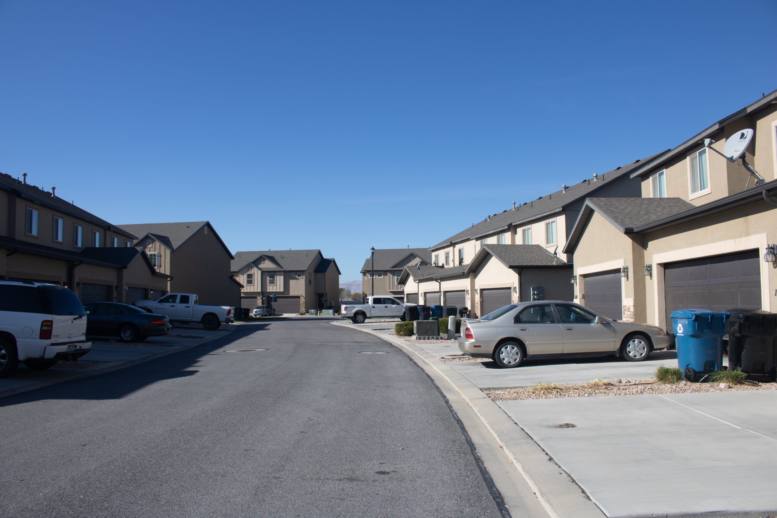 Maple Mountain Townhomes community photo 4
