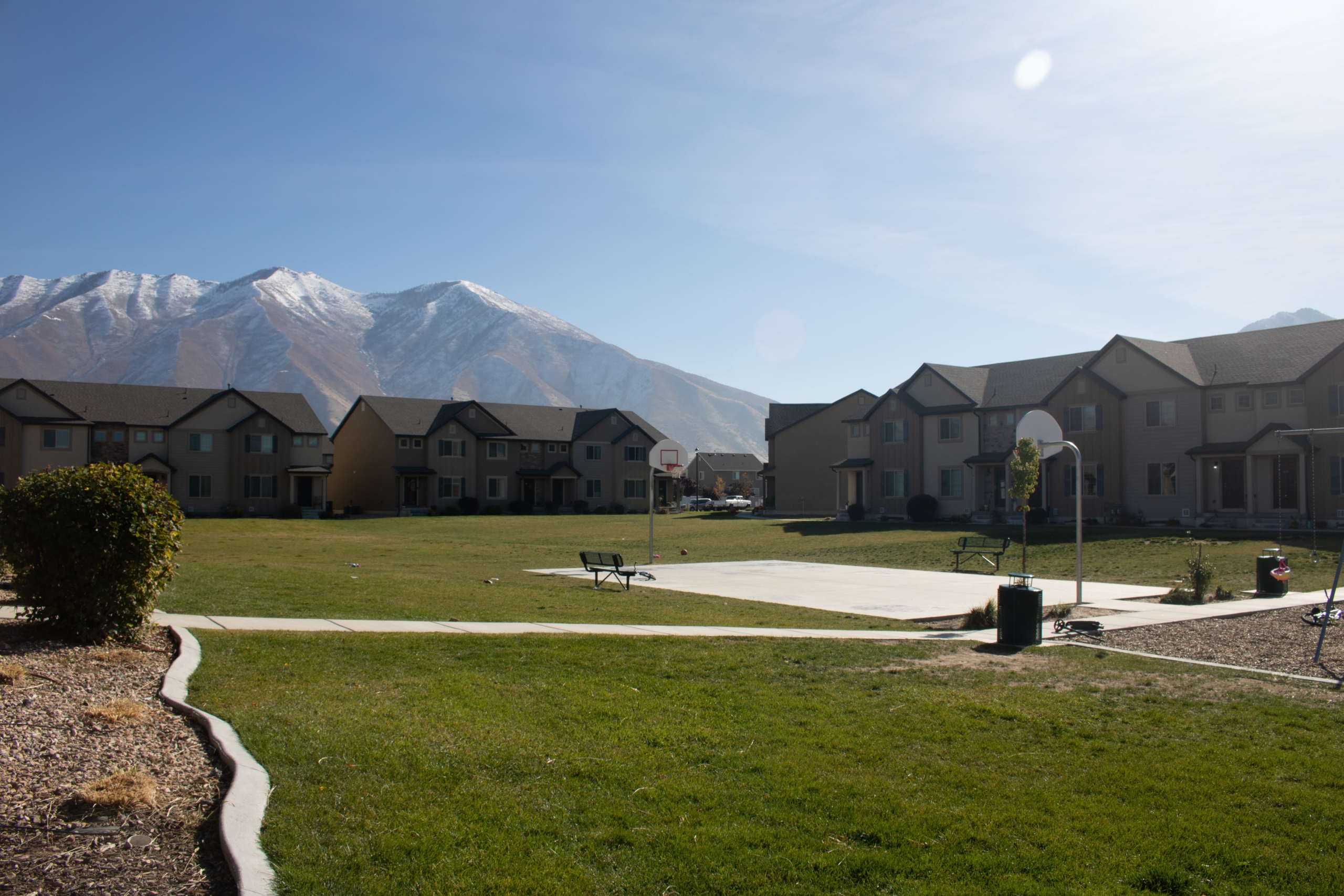 Maple Mountain Townhomes community photo 6