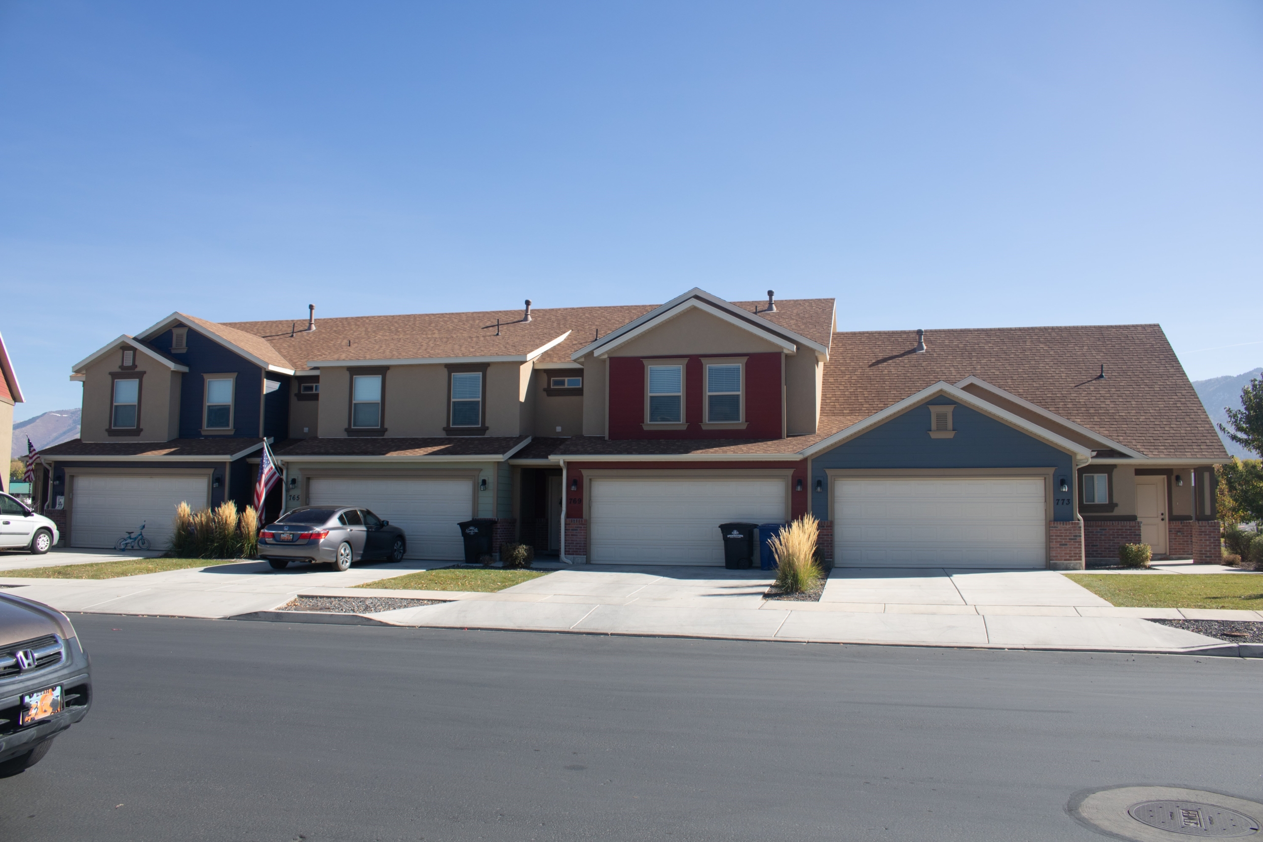 Park View Townhomes community photo 8