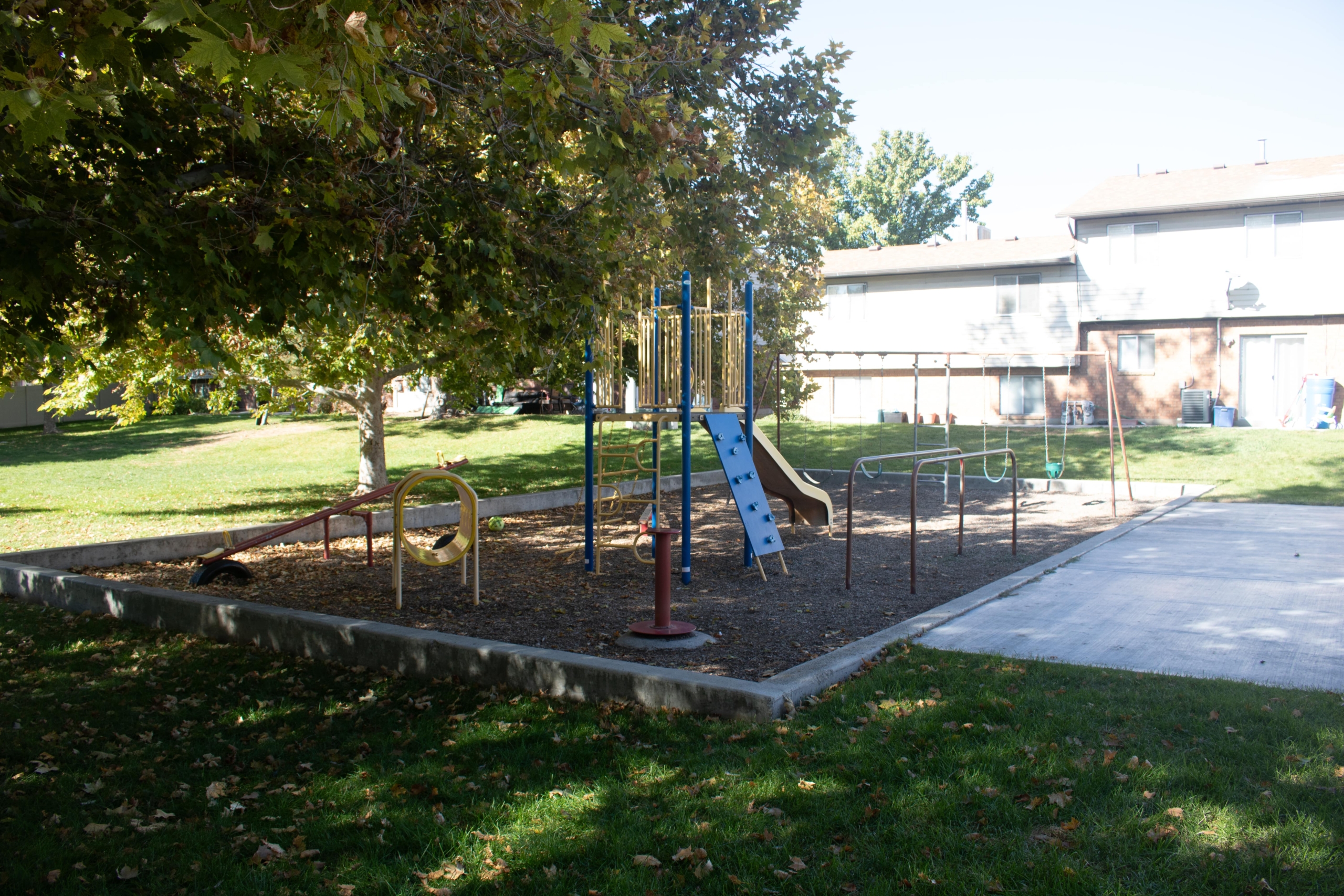 Peachtree Estates community photo 3