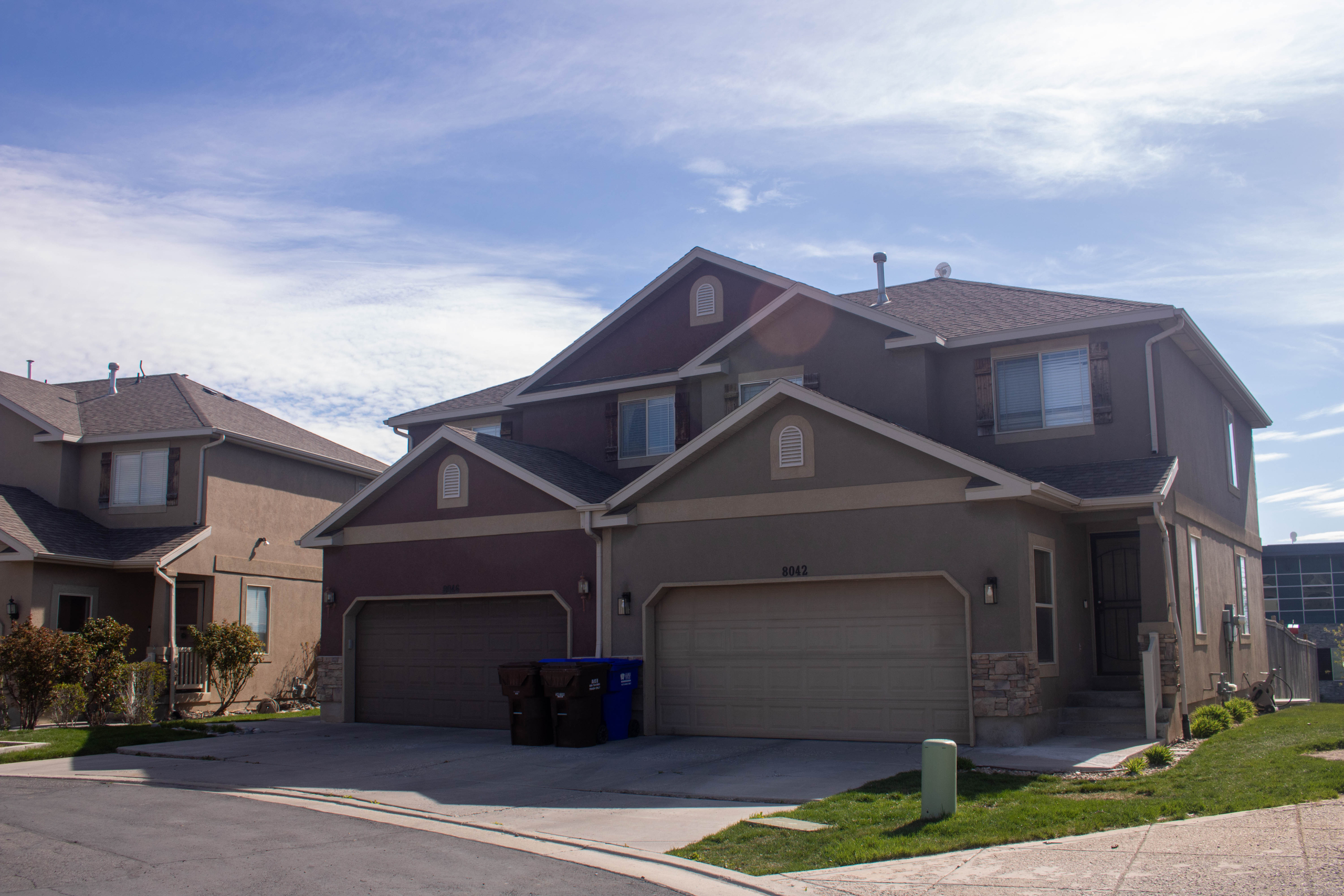 Plum Creek Condominiums community photo 5
