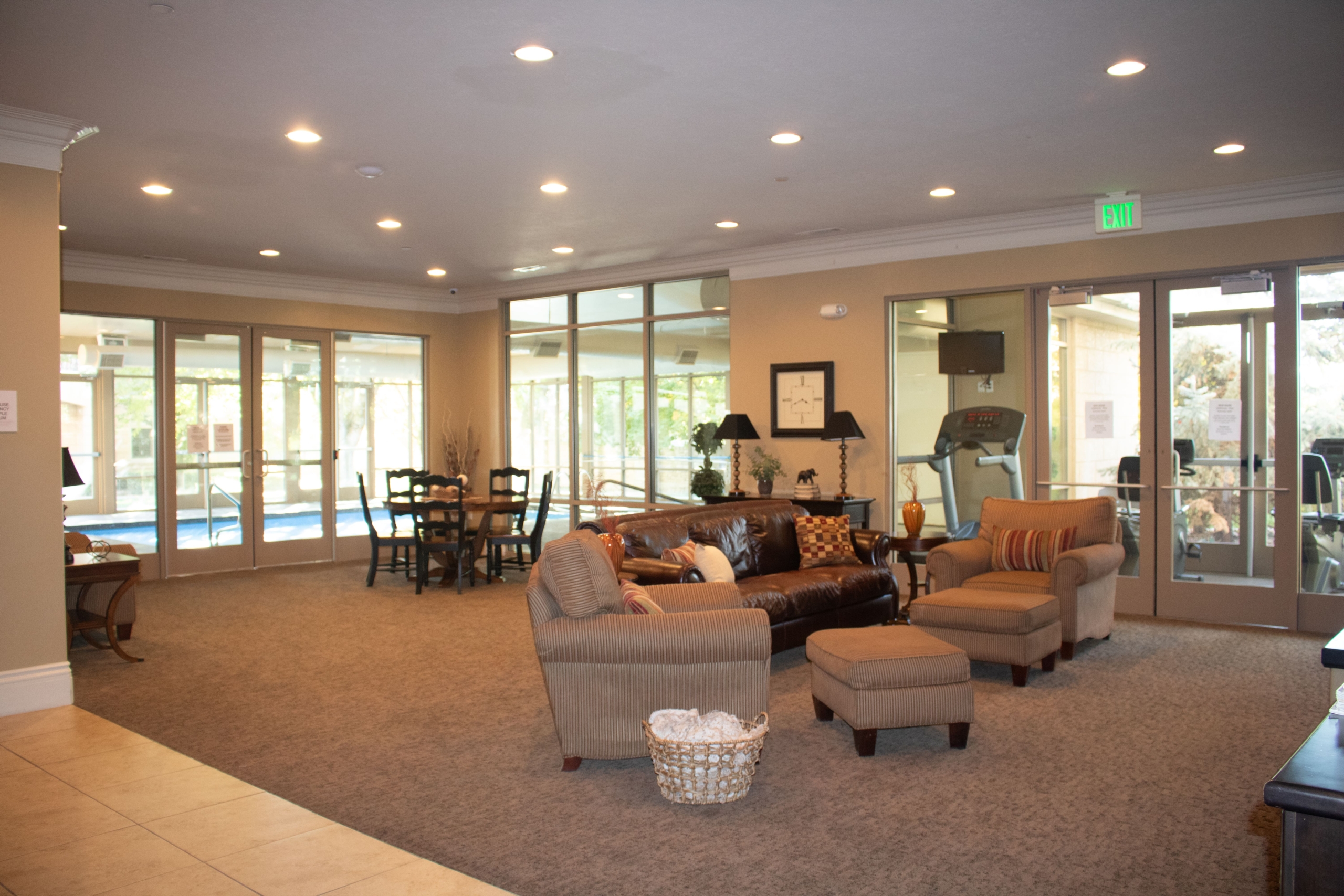 Villas at the Country Club community photo 14